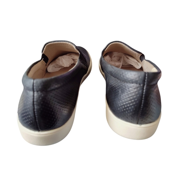 Naturalizer  Marianne Slip-on Sneaker Black Leather Womens 7M - Picture 4 of 11